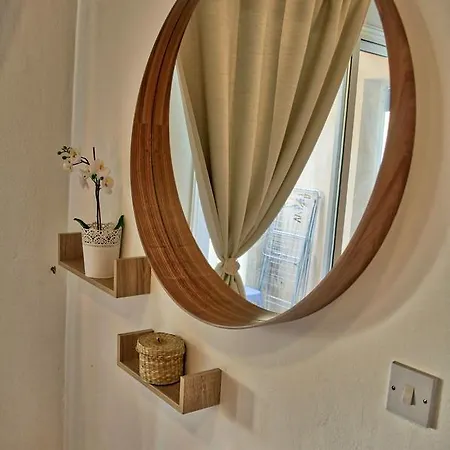 A101 Diana 43 Two Bedroom Апартаменты *